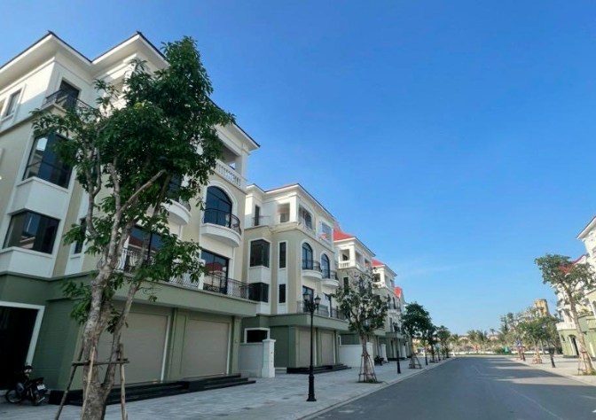 Cho thuê biệt thự đơn lập Cọ Xanh 5 hướng nhìn sang công viên  - 184m2 - Vinhomes Ocean Park 2