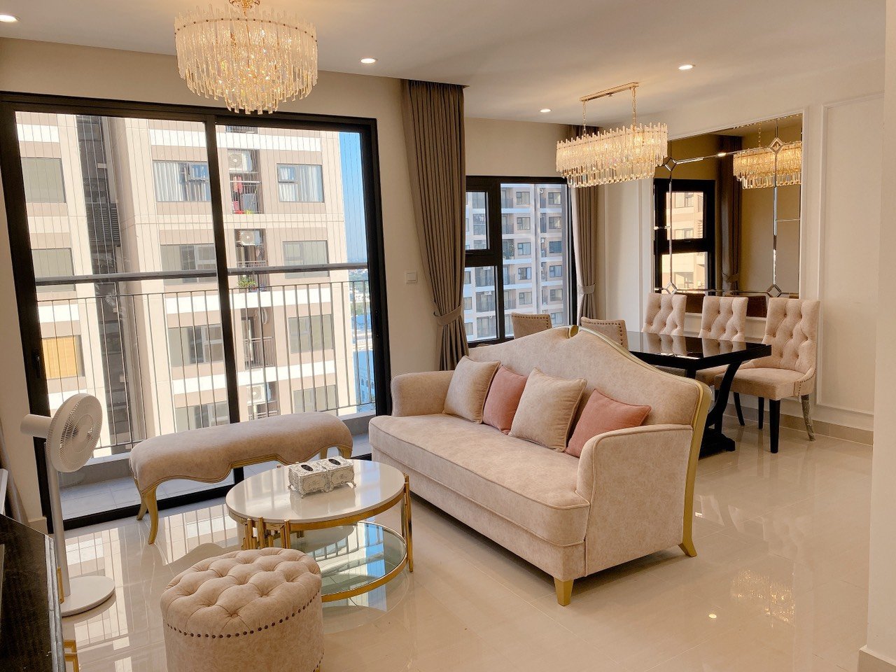 Cho thuê căn hộ 3 phòng ngủ full đồ toà S1.09 Vinhomes Ocean Park diện tích 75m2 tầng cao view thoáng