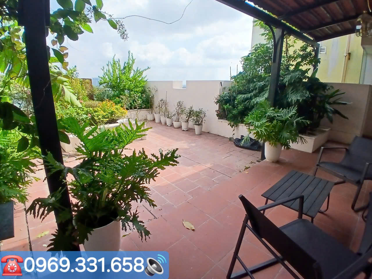 Cho Thuê Căn Hộ Penthouse Rừng Cọ Ecopark 2 Tầng - 240m2, 4 Phòng Ngủ, Full Nội Thất