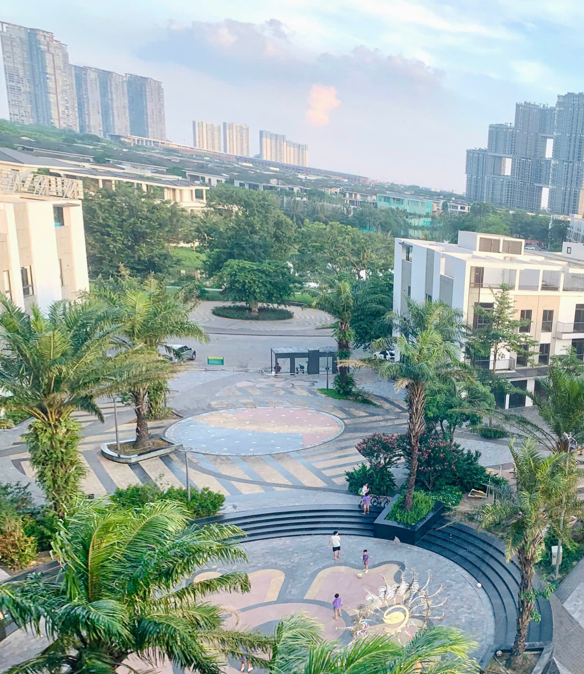 [CHO THUÊ] CĂN HỘ SOLFOREST ECOPARK – 3PN – TẦNG THẤP – FULL NỘI THẤT ĐẸP