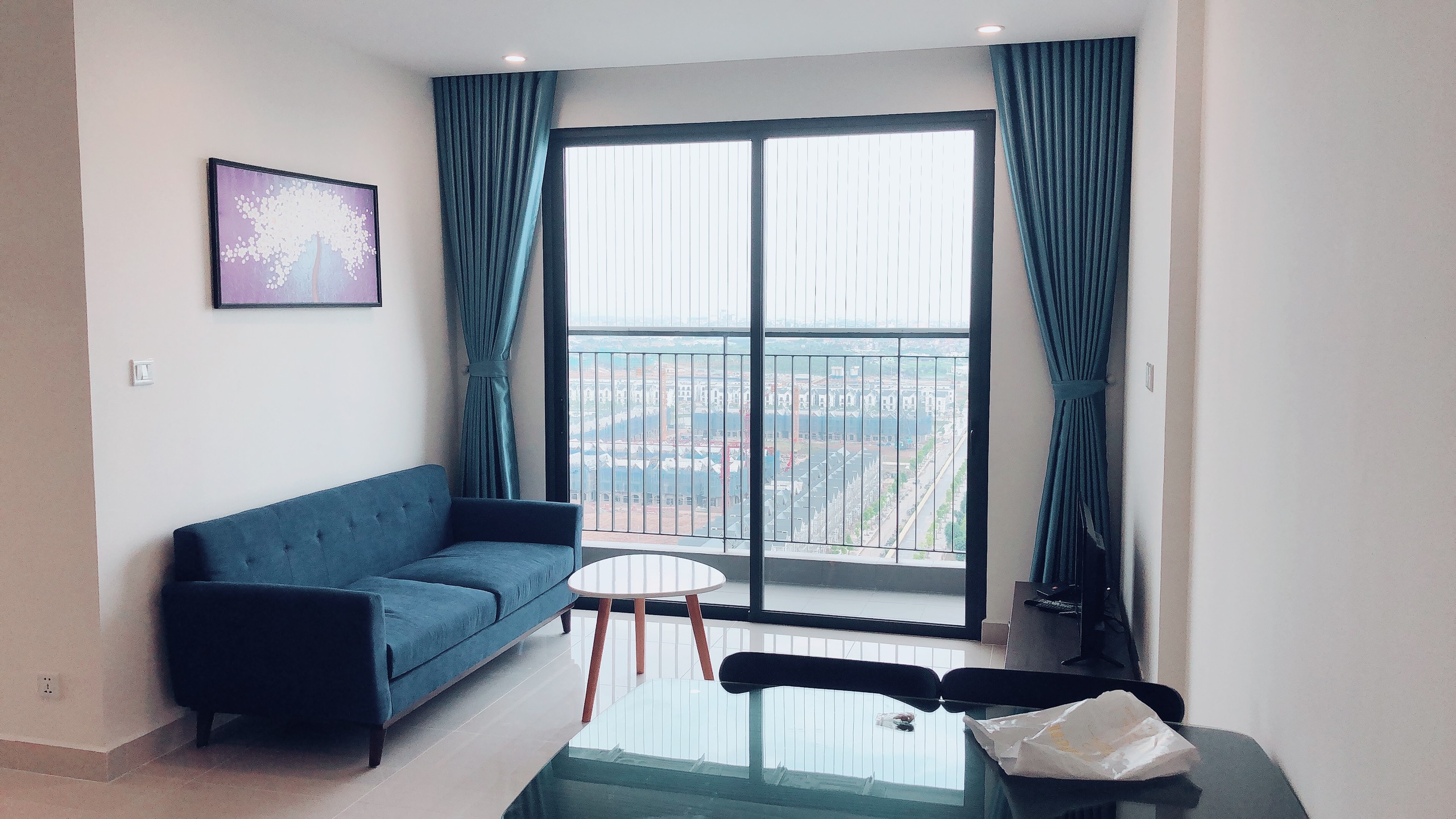 Cho thuê gấp căn hộ 3 phòng ngủ tầng cao view đẹp toà S2.12 Vinhomes Ocean Park đủ đồ vào ở luôn