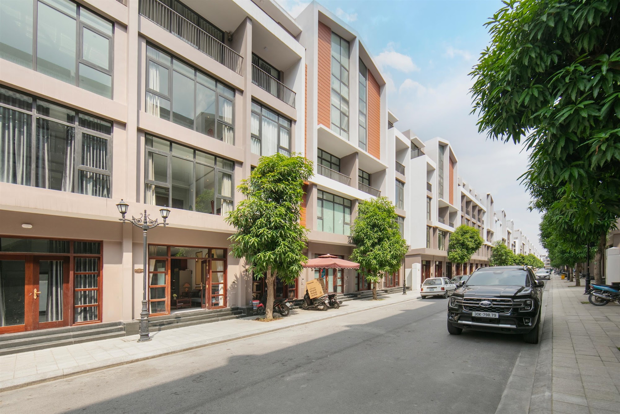 cho thuê nhà liền kề bên vinhomes Ocean park 3 hưng yên