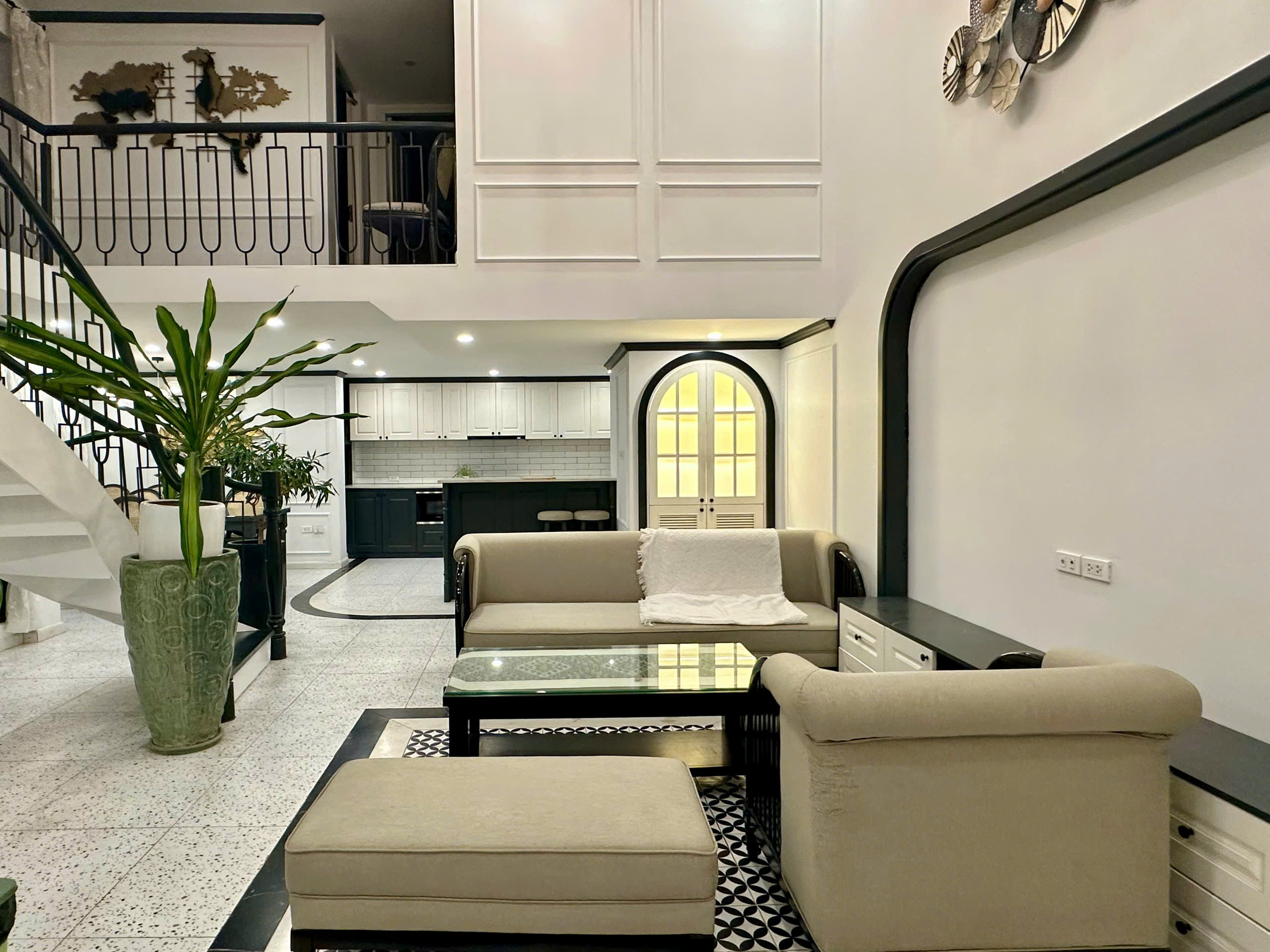 ĐẲNG CẤP SỐNG THƯỢNG LƯU – CHO THUÊ DUPLEX 4PN FULL ĐỒ SIÊU ĐẸP TÒA LAKE 2 AQUABAY ECOPARK