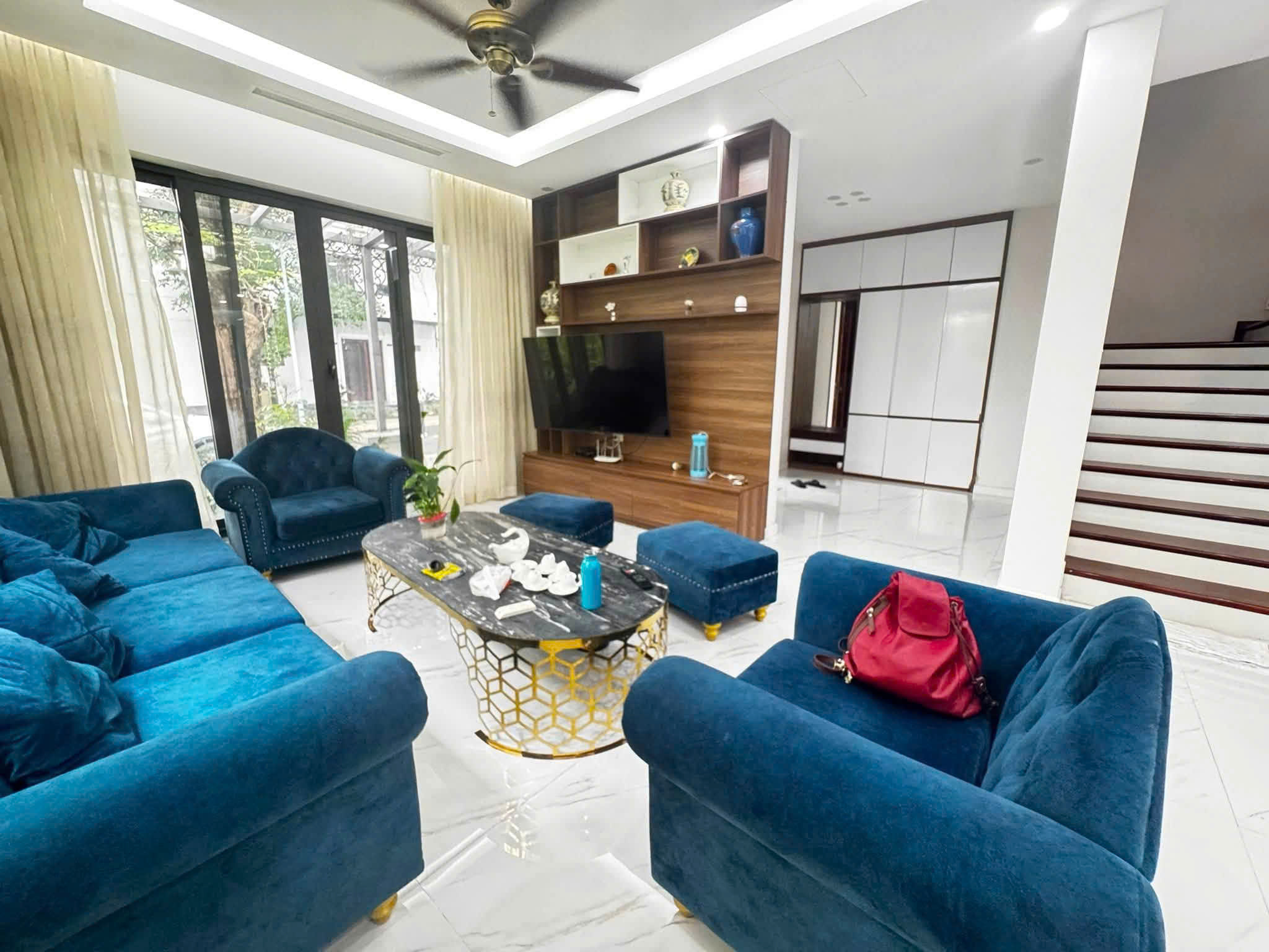 Thuê Biệt Thự Song Lập Mimosa Ecopark 5PN – Full Đồ, Sân Vườn Đẹp, Giá Tốt