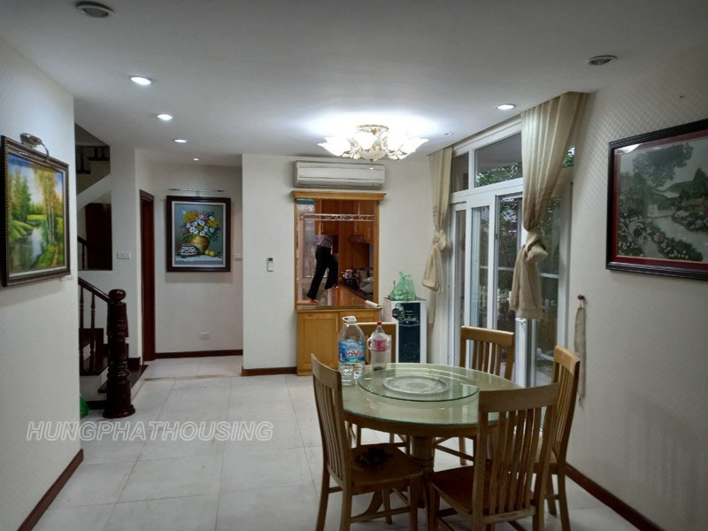 Reason price villa for rent with 3 bedrooms 8